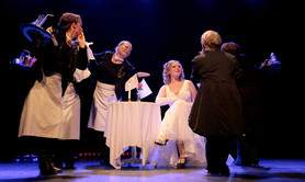 Happy Feet Company - Bienvenue au Palace !