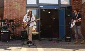 Vito / White Spirit - (Concert en solo ou en groupe)