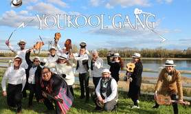 Youkool'Gang - Variétés ukulélés, Guitare, basse, batterie, synthé