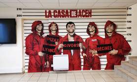 COLLECTIF DE GRAFFEURS LYONBOMBING - GRAFFEURS PROFESSIONNELS