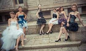 Costumière - habilleuse, intermittente du spectacle et créatrice de mo