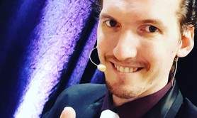 DAVID MARKS - MAGICIEN ARBRE DE NOËL 2025