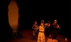 4 Chevelures persanes