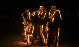 Quartet de saxo lumineux - fanfare lumineuse 