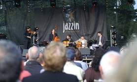 Jazzin' Cheverny