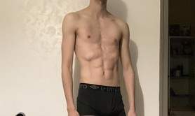 Modèle vivant masculin 24 ans