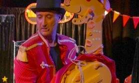 Compagnie Rêvassons - Gigi rigolote au cirque.