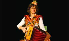 Kika FARRÉ - spectacle de conte - Raconte-moi le printemps 