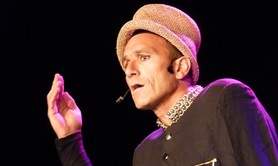 MONSIEUR MO - Tricoteur de mots