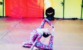 Irèna danseuse contorsionniste - Spectacle mêlant danse et contorsion