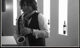 Justin Larue - Cours de saxophone par professeur diplômé