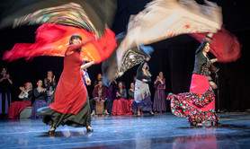 LE FLAMENCO POUR TOUS - FLAMENCO - SEVILLANAS - DANSE GIPSY FIT