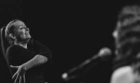 La Valse à Mille Signes