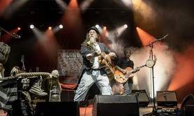 BLONDIN ET LA BANDE DES TERRIENS   -  CHANSON ROCK FESTIF