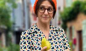 Kika FARRÉ - contes d'Occitanie  - Garde une poire pour la soif