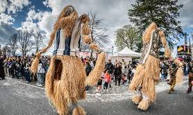 La marche des géants - Animations de rue, corsos, carnavals et fêtes de quartiers