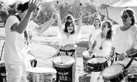 Batucada Em-Cima - Cours et spectacles de Batucada Afro-Brésiliennes