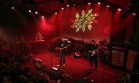 Three Birds Whisper - Rock