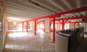 A vendre 600m2, idéal salle de spectacle, de danse, atelier