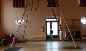 Portique autonome à louer