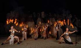 Cie Hanabi Circus - Danse de Feu et de Lumiere, Arts du Cirque et de la Rue