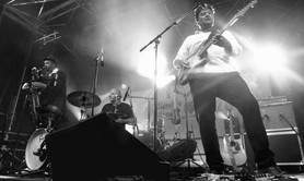 MOJOW  - trio rock pour concerts animations festivals etc...