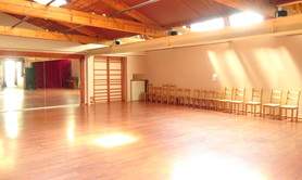 studio 100 m2 (danse, théâtre, yoga, sport)