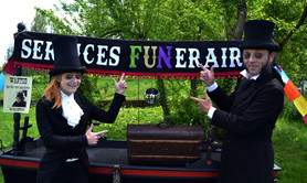 Vénère Gumaine - Croque morts à l'ouest