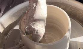 Esther de Ly ceramiste - COURS INDIVIDUEL TOURNAGE POTERIE - CERAMIQUE