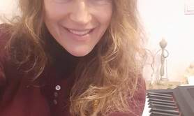Florence Lëon' Art & bien-être  - cours de chant lyrique, vocal jazz, piano, éveil musical