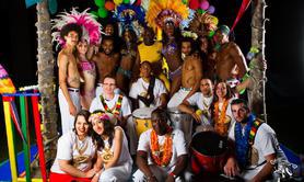 Les TAMBOURS PARLEURS - Percussions + Danses Afrique Brésil Caraïbes fixe et déambul