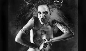 Photographe rechch modèle F pour solarisation argentique