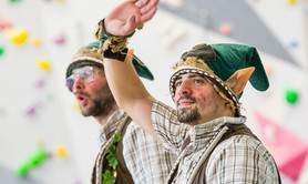 Les Elfes de la Forêt - spectacles et déambulations acrobatiques