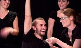 LES ATELIERS DE L’IMPRO - Les cours d'improvisation adultes débutants