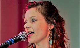 Marie Nicolas - Cours de chant et  interprétation vocale