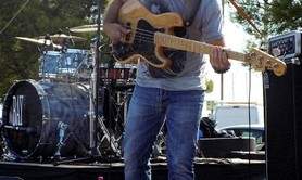 Centre Musical Christian Bouquet - Cours de guitare basse par Thierry Martinez