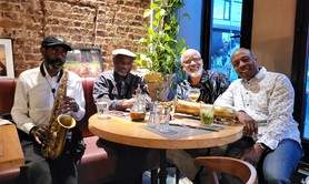 Tropical jazz quartet - Groupe jazz brésilien cherche concert