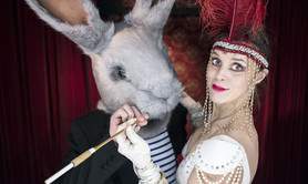 Cie Sur Prise Carrée - Comme au théâtre