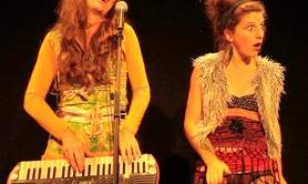 Cie Adixit - burlesque et musical - Girls go to Hollywoodstock