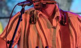 Jb Dufournet - Chanteur guitariste - Reprises acoustiques - Tous événements