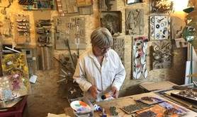 Le carton s’invite sur le devant de la scène artistique ! 