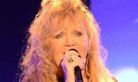 STEPHIE - Chanteuse de Variétés - Des années 60 à nos jours