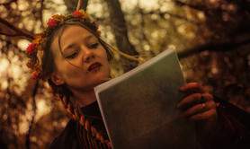 Oiseaunirique - L'Oiseau Conteur - Lectrice publique 