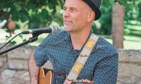 Laurent - Chanteur, Guitariste en Dordogne