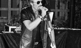 JOHNNY WILD - SOSIE DE JOHNNY HALLYDAY