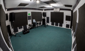 Local de répétitions - 23/50 m2 - 375-750€/mois