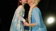 CAROLINE PRINCE - SPECTACLE ANIMATION REINE DES NEIGES