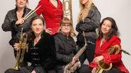 WHAT ELLE'S - Le Groove s'habille en Nanas