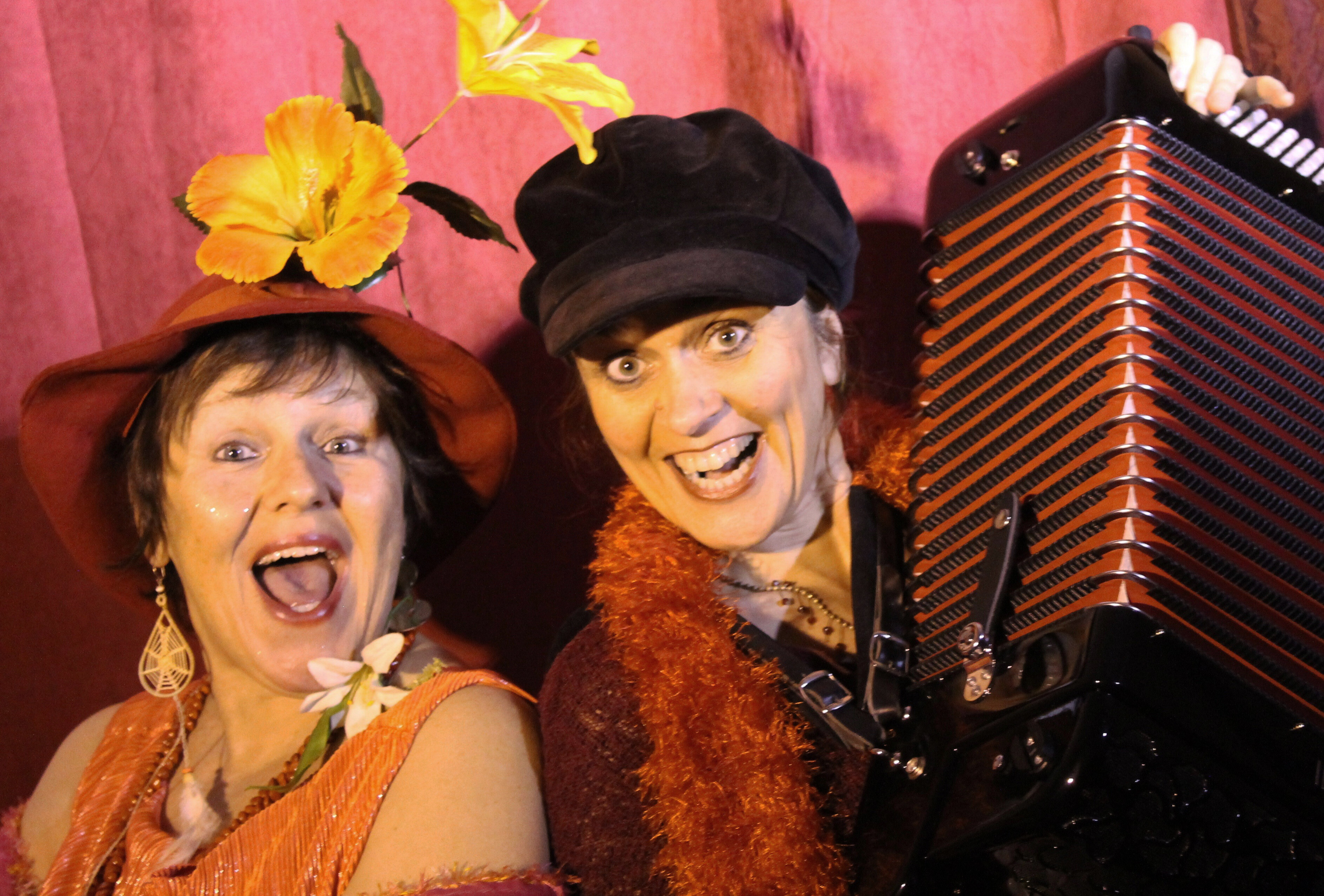 Souffleurs de Lune - Animation cabaret-chansons et burlesque