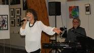 Dominique - Duo chanteuse et pianiste. Variétés tout public